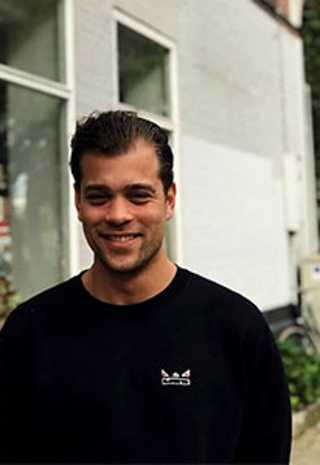 Alumnus Guy Lokhoff