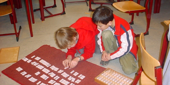 Montessori verhalen leren