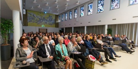 Publiek bij lectorale rede Ben Schouten