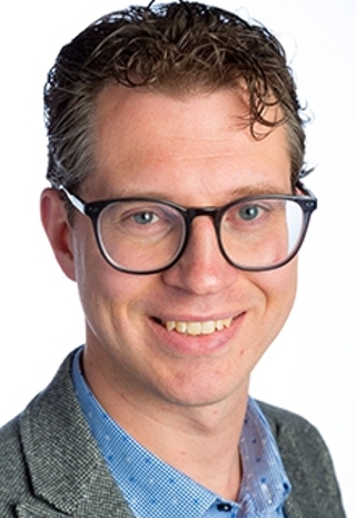 Mark Thomas